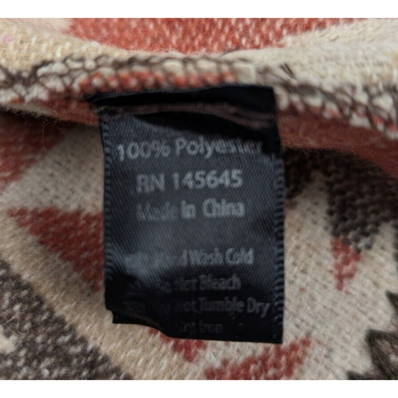 Bohemian Southwestern Aztec Tribal Style Fringe Poncho One Size - Picture 5 of 8